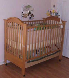 2010-04-02 - Baby Crib