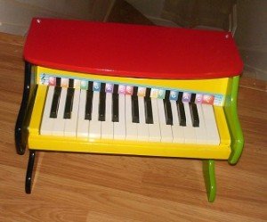 2010-08-20- Toy Piano