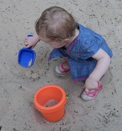 2011-06-25 Bucket & Shovel
