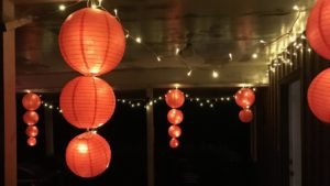2020-09-25-Moon-Lanterns